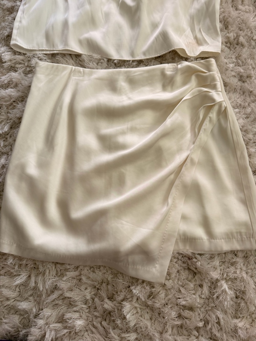 Abercrombie & Fitch Cream Satin Two-Piece Set - Picture 4 of 5